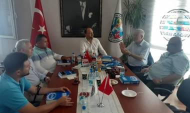 CHP'li Beko'dan Balkan göçmenlerine ziyaret