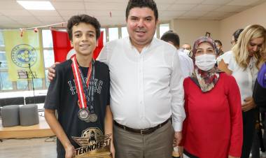 Başkan Kılıç’tan TEKNOFEST şampiyonlarına tebrik ziyareti