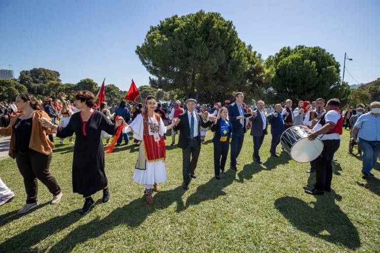 Soyer, “Dünya barışına İzmir'de ses veriyoruz”