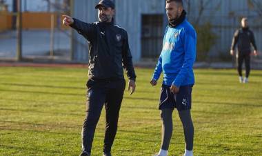 Bucaspor 1928 Teknik Direktörü Erdil : “Hedefe emin adımlarla yürüyeceğiz”