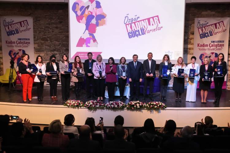 Özgür Kadınlar, Güçlü Yarınlar Kadın Çalıştayı yapıldı