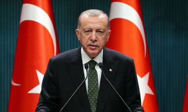 Erdoğan: Sosyal medya demokrasi için ana tehdit