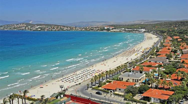 Çeşme'de özel plajlarda yüksek fiyatlar