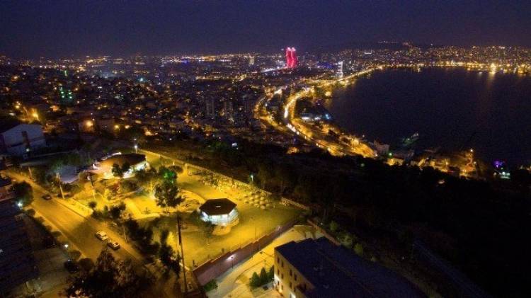 Bayraklı'dan yılbaşı daveti: Her tesiste özel hazırlık