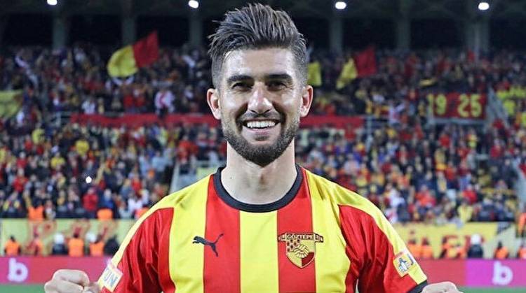 Göz-Göz'de ilk yolcu Soner!