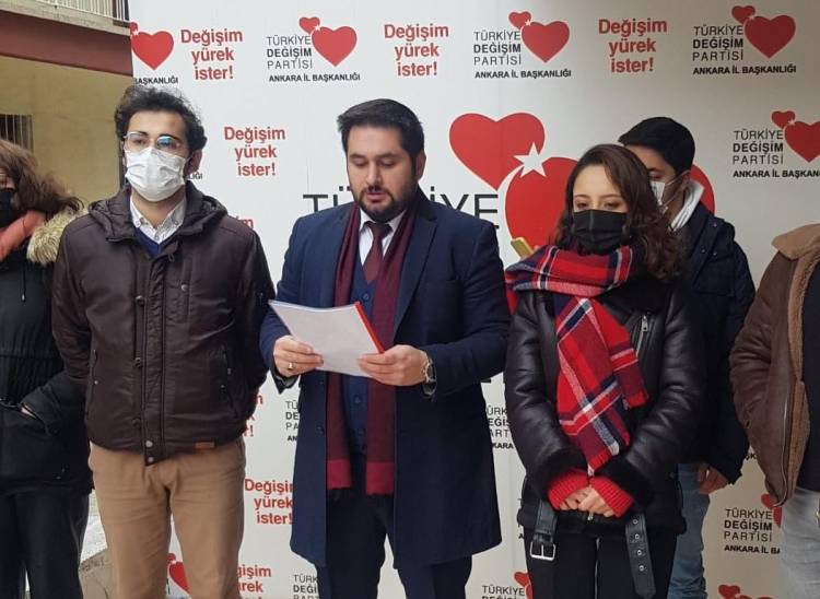 Türkiye Değişim Partisi'nde bir istifa daha!