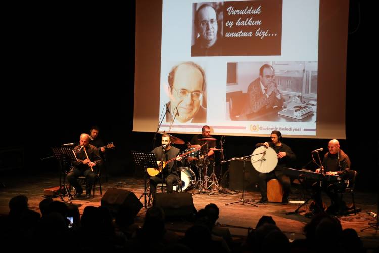 Uğur Mumcu Gaziemir’de türkülerle şiirlerle anıld