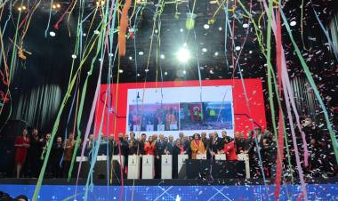 İzmir'in en büyük yatırımı yola çıktı