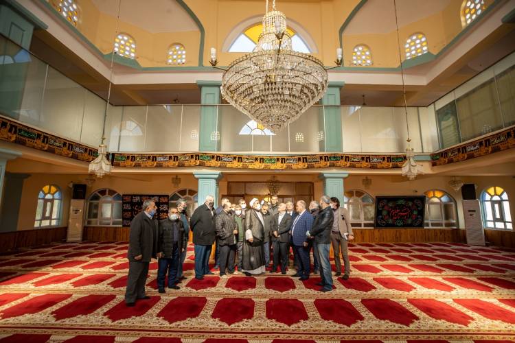 Ehl-i Beyt Camisini ziyaret eden Soyer: "Adalet yoksunluğunu görüyoruz!"