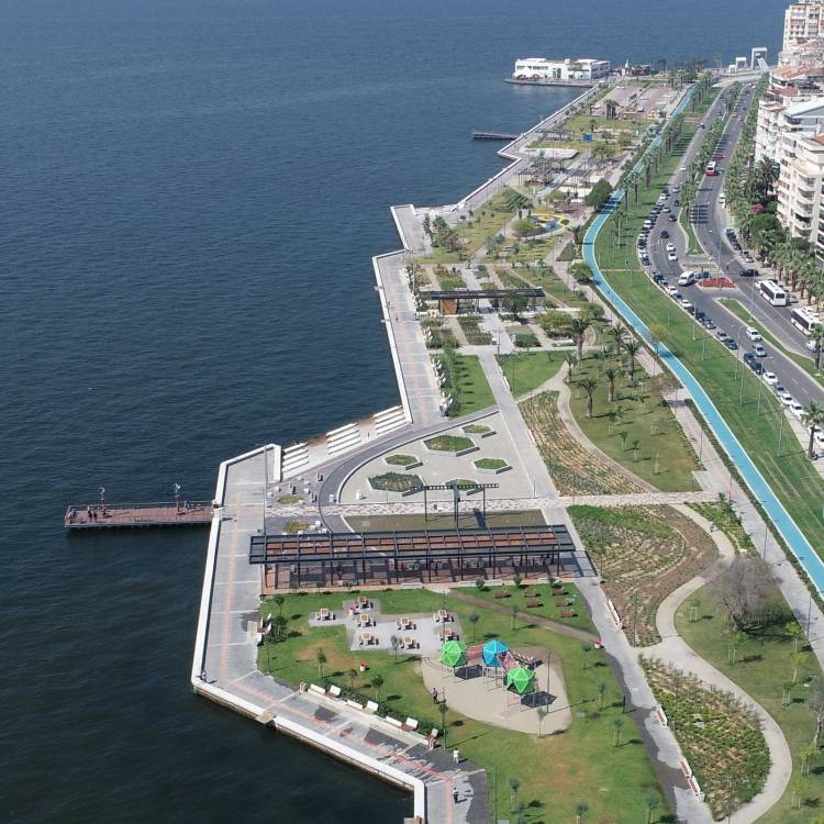'İzmirdeniz' dünyaya örnek gösterildi