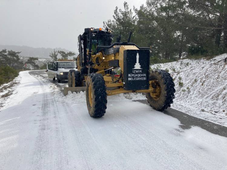 Büyükşehir'den 20 ilçede kar teyakkuzu!
