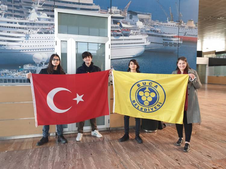 "Razakı üzümü" ve "Kırklar kavunu"  dünya üçüncülüğü getirdi