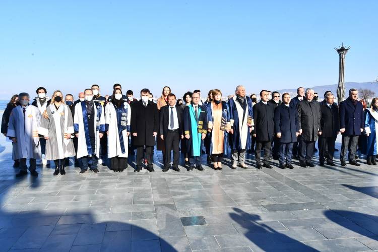İzmir'de Tıp Bayramı kutlandı