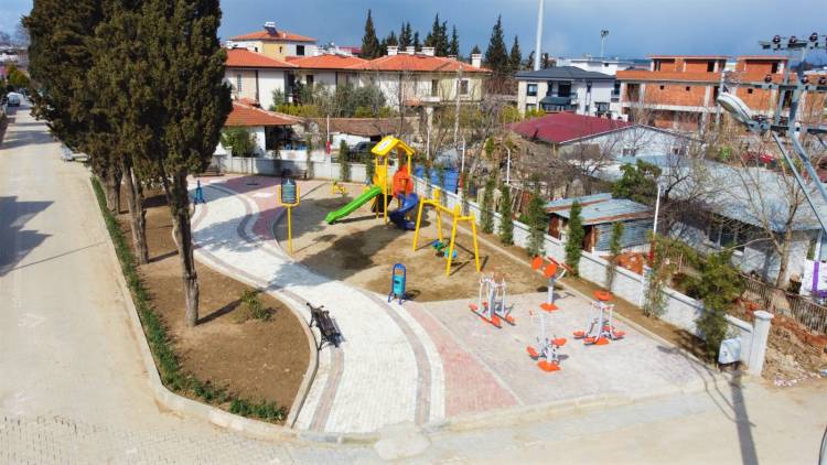 Başkan Kayalar: Önceliğimiz çocuklarımız, önceliğimiz ailelerimiz