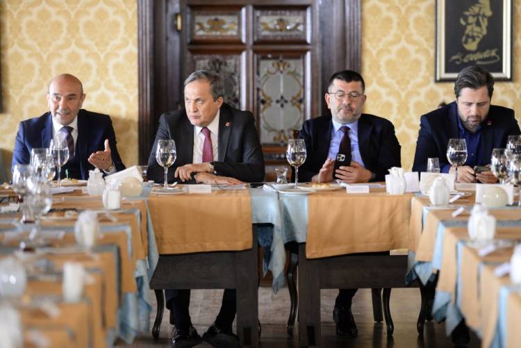 CHP’li Torun: İktidar, İzmir’e bedel ödetmeye çalışıyor