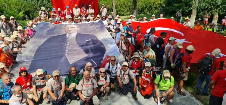 Başkan Soyer kafileyi Hamzababa’da karşılayacak