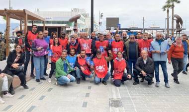 SOL Parti İzmir’de Seçim İçin Sokağa İndi!
