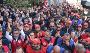 Büyükşehir Belediyesinde En Düşük Maaş 17 Bin 800 TL Oldu!