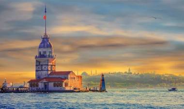 "Turizmimiz (-)'lere Rağmen (+)'da!"