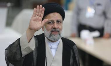 İran Cumhurbaşkanı Suriye'ye Gidecek!