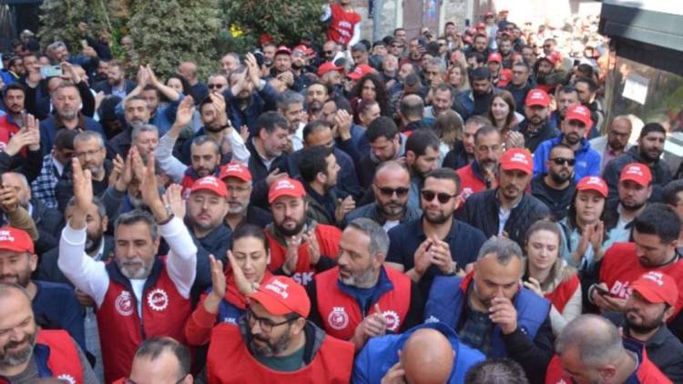 Büyükşehir Belediyesinde En Düşük Maaş 17 Bin 800 TL Oldu!