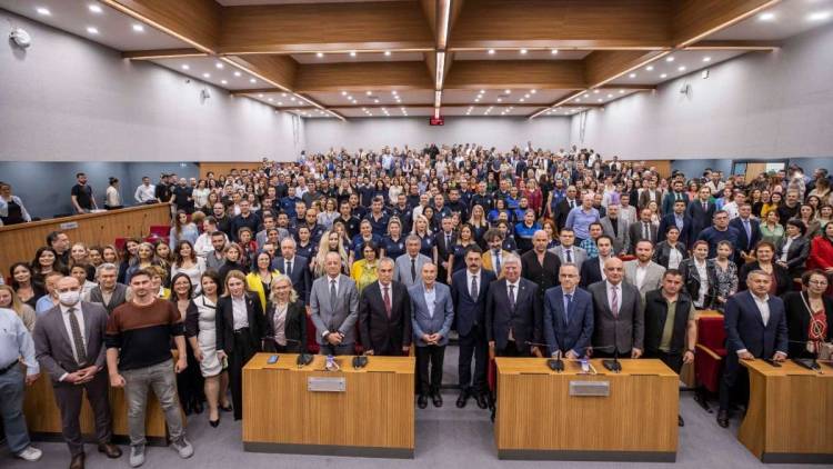 Soyer: Bütün İzmir’i Kucaklamaya Devam Edeceğiz!