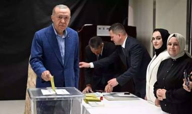 Hadi Bakalım Kolay Gelsin; %52,04 - % 47,96