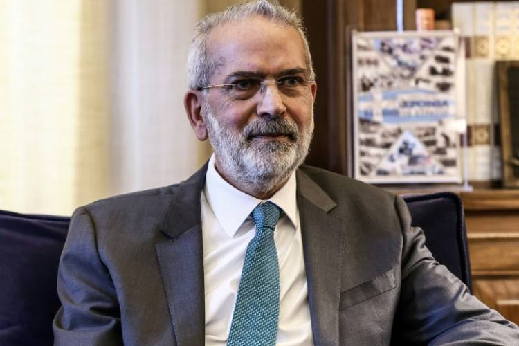 Yunanistan'da Sarmas Geçici Başbakan Oldu!