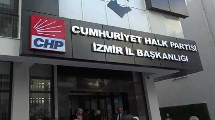Karaburun, Gaziemir, Çiğli'den 3 İhraç!
