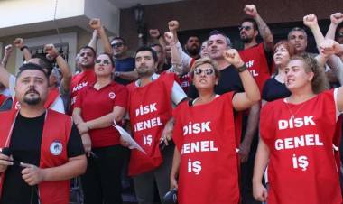 3 Belediye İş Bıraktı!