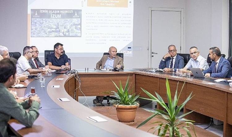 Başkan Soyer Mesaiye İzmir Ulaşım Merkezi'nde Başladı!