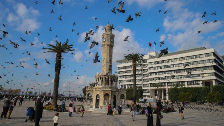Yürü Be Büyükşehir, Kim Tutabilir Seni!