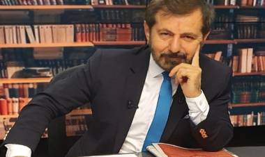 Gazeteci Serhan Asker İzmir'de Gözaltına Alındı