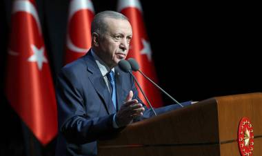 Cumhurbaşkanı Erdoğan'dan Müjde: Emekliye 5 Bin TL İkramiye Yatacak