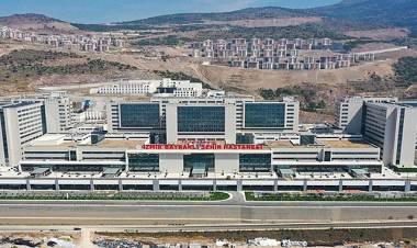 Yeni Açılan İzmir Şehir Hastanesine Sendikalardan Tepki Çığ Gibi Büyüyor