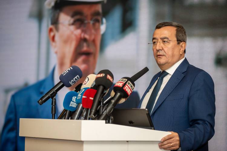 BAŞKAN ABDÜL BATUR KONAK’TA HİZMET DOLU DÖRT BUÇUK YILINI ANLATTI