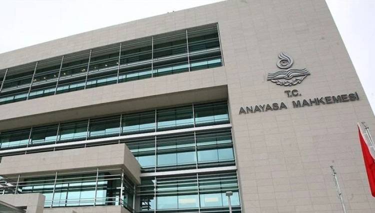 Anayasa Mahkemesinden 3 partiye kapama kararı