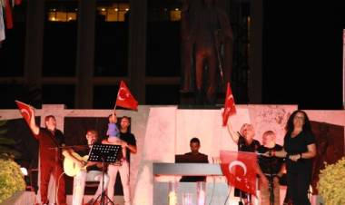 Efes Selçuk'ta Zafere Uyanan Gece büyük beğeni topladı